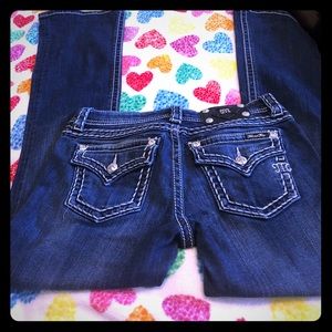 Almost NEW! Ladies Miss Me jeans!
